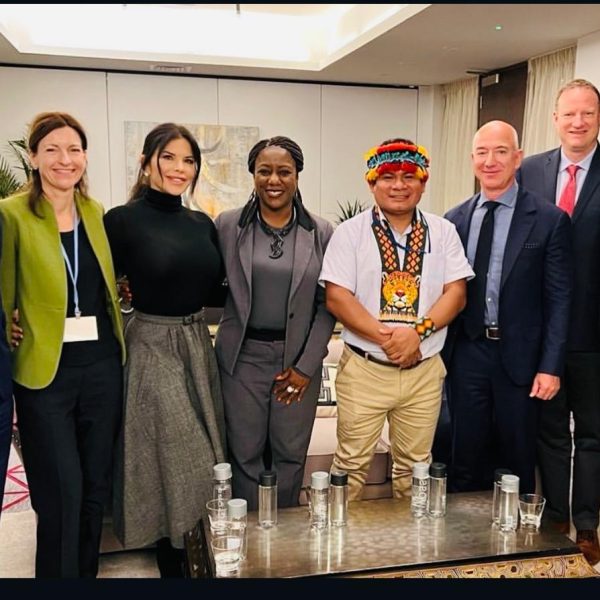 28db334d-cf2e-4684-b5a1-4250702b8040