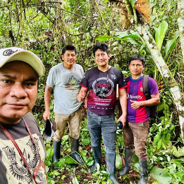 cdd083a4-372e-4d83-841a-1b7b4cb5c286