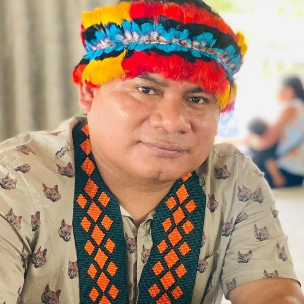 e9b56fd9-d43d-40ce-af6a-db2c9f3bb721